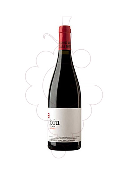 Photo Biu Pinot Noir red wine