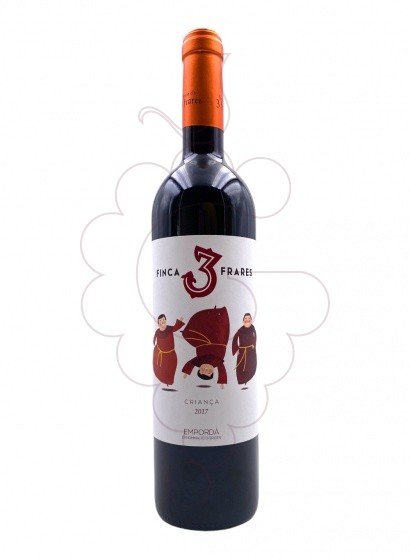 Photo Finca Els 3 Frares Negre red wine