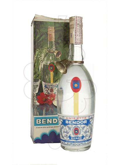 Photo Aperitif wine Ricard Bendor