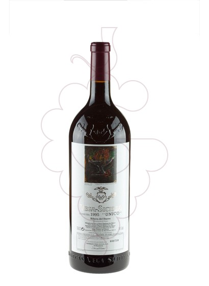 Photo Vega Sicilia Unico Magnum red wine